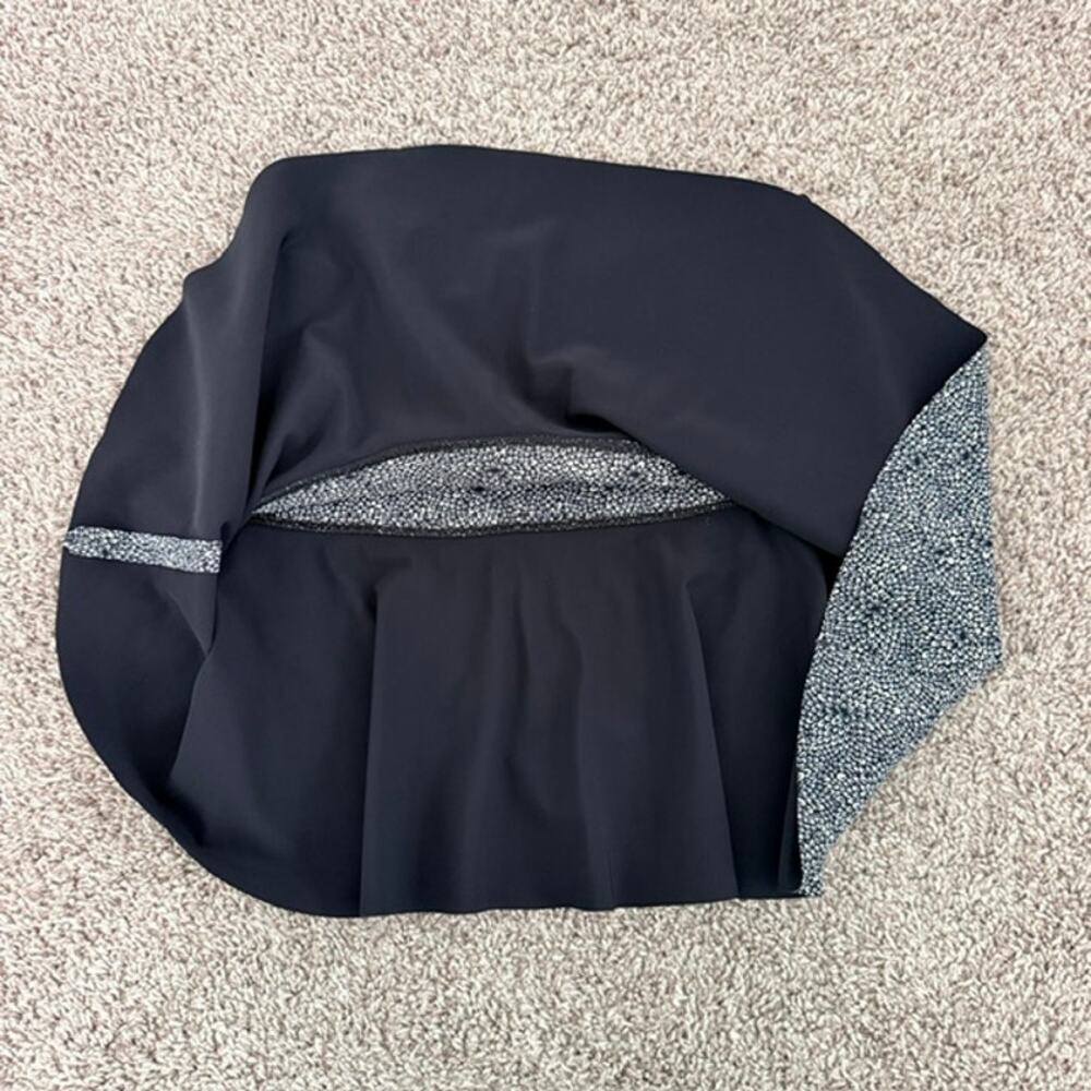 Lululemon Get It In Skirt Plush Petal Unlined Black White Floral Print Women 10 - Picture 4 of 9
